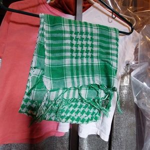 Green & White Plaid Scarf